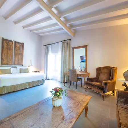 Hotel Huerto Del Cura 4*