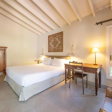 Hotel Huerto Del Cura 4*